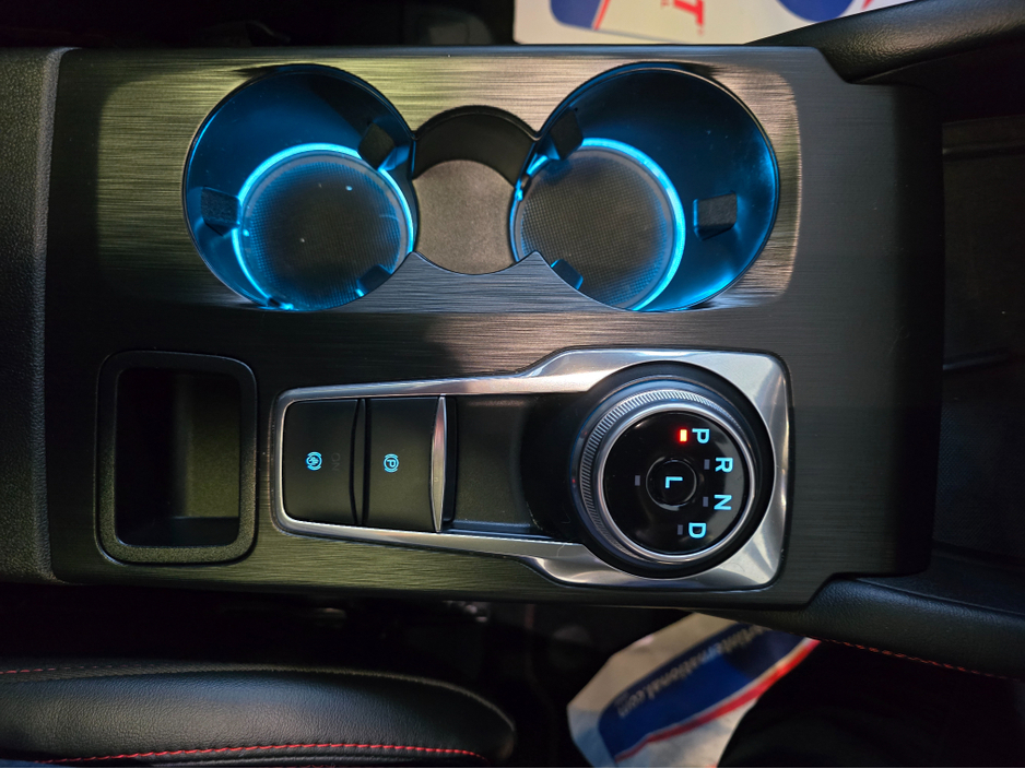 2025 Ford Kuga ST-LINE X PHEV PAN ROOF €42,900