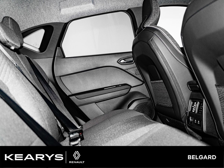 2026 Renault Captur Order your 261 Techno Full Hybrid E-Tech 160 TODAY! €36,190