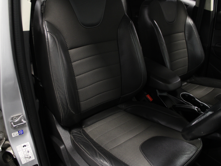 2017 Ford Kuga TITANIUM 2.0 TD 120 S6 M6 F 5DR FWD €14,950