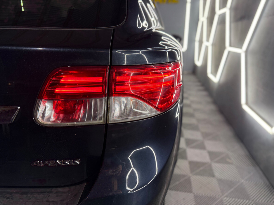 2013 Toyota Avensis 2.0 D-4D 125 BHP Terra €6,500