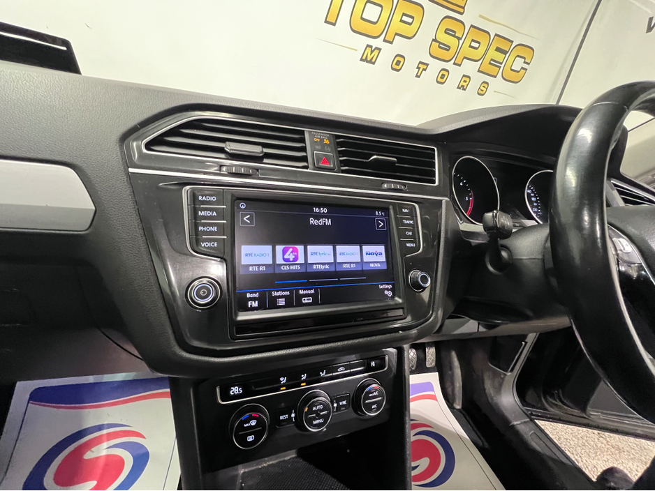 2017 Volkswagen Tiguan COMFORTLINE 2.0 TDI 115BHP 115HP MANUAL 6SPEED FWD 4 €14,700