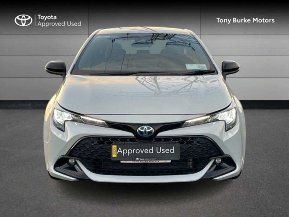 2025 Toyota Corolla 5dr Hatchback - LUNA - Save EUR 5,000 - 1.8 Hybrid - Automatic - Road Tax EUR 180 // Remote Central Locking // Front Electric Windows // Rear Electric Windows // Electric Mirrors // Heated Mirrors €30,695