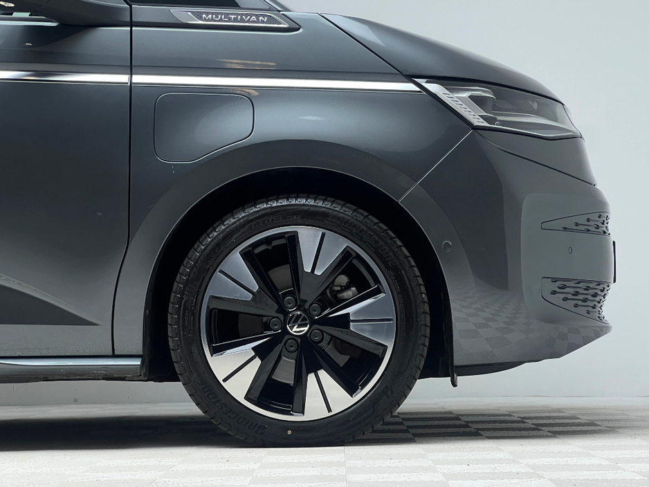 2023 Volkswagen Multivan STYLE 1.4 PHEV DSG *7 SEATER* €62,990