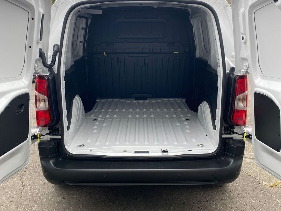 2025 Fiat Doblo SWB 1 5 100HP 650KG 4DR €21,495