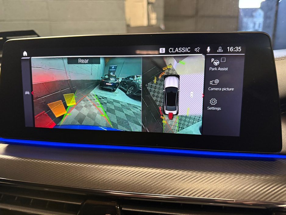 2020 BMW M5  €74,900