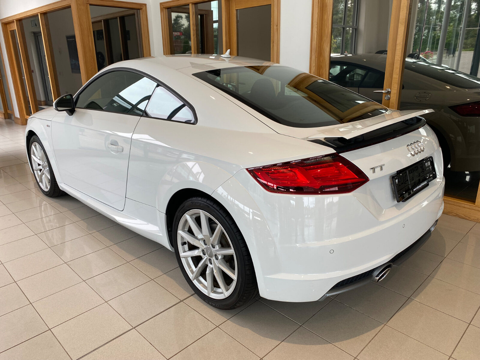2016 Audi TT 1.8TFSI 180HP S-Line €23,950