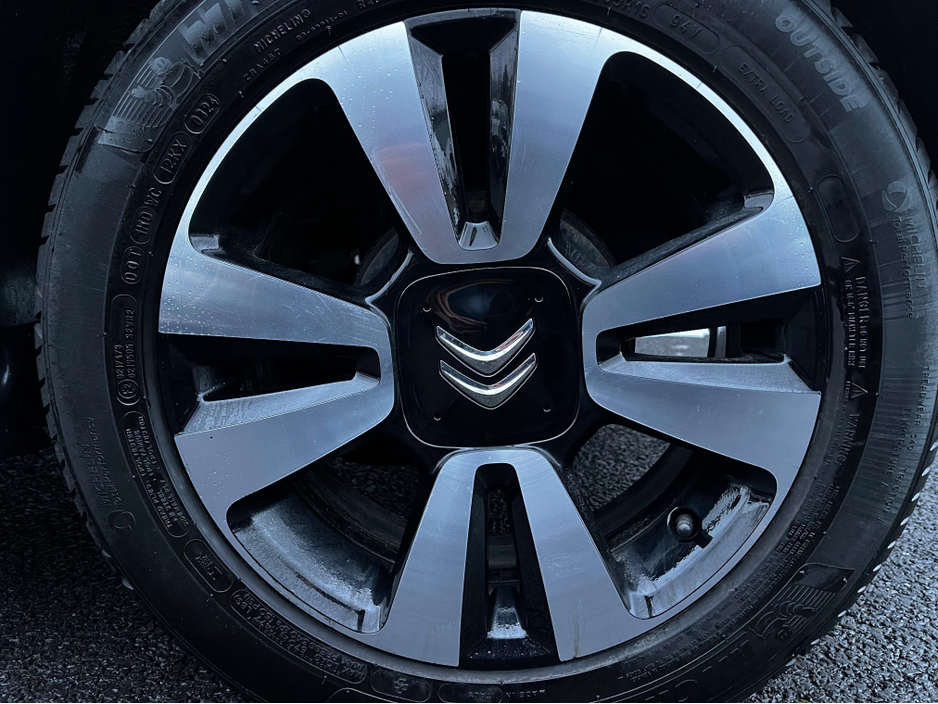 2023 Citroen C3 1.2 FLAIR PURETECH 82BHP €13,900