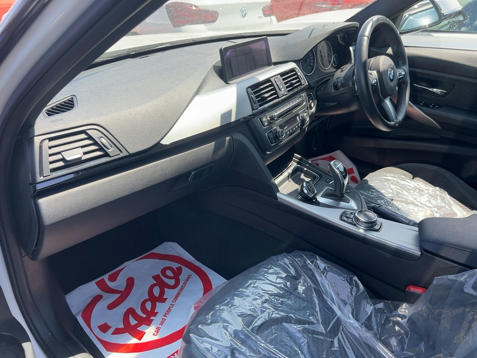 2013 BMW 3 Series 320D M-SPORT SALOON 2.0 DIESEL AUTOMATIC €13,950