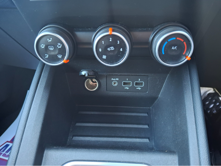 2021 Renault Clio DYNAMIQUE TCE 100 MY19 5DR