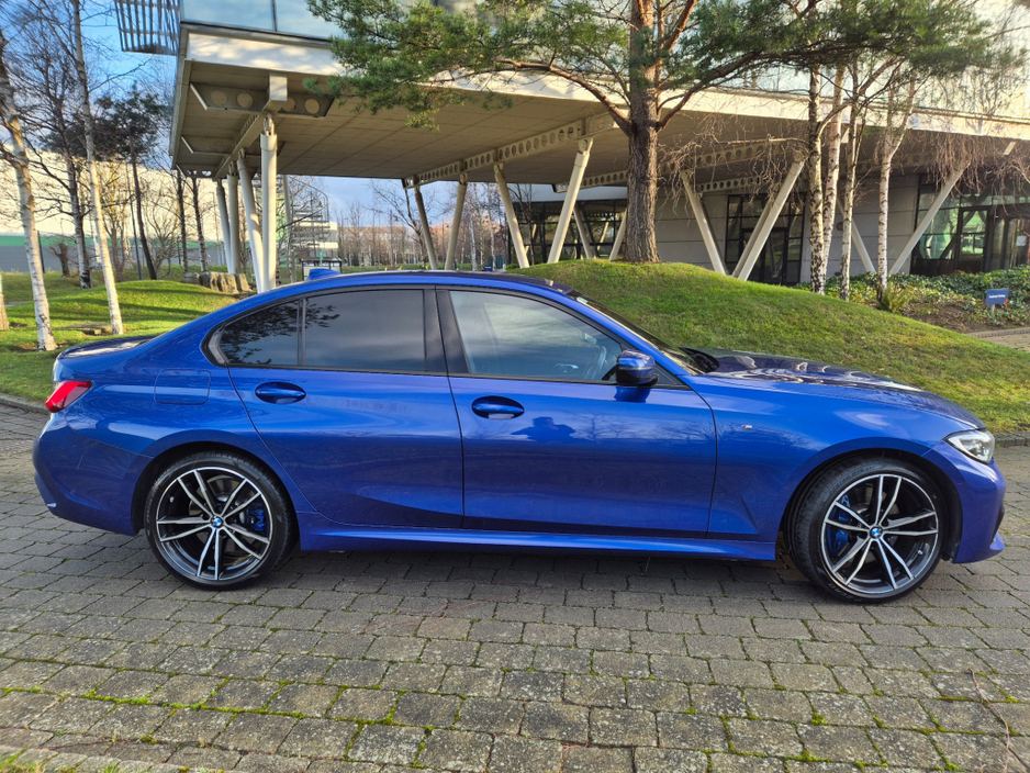2021 BMW 3 Series 330E M-SPORT PRO PACKAGE SHADOW EDITION €28,950