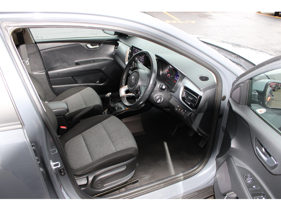 2021 Kia Stonic 1.0 K2 PE €17,950