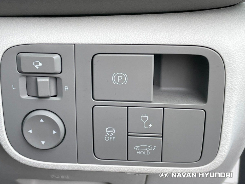 2023 Hyundai Ioniq 6 Elegance 77 kW €31,495