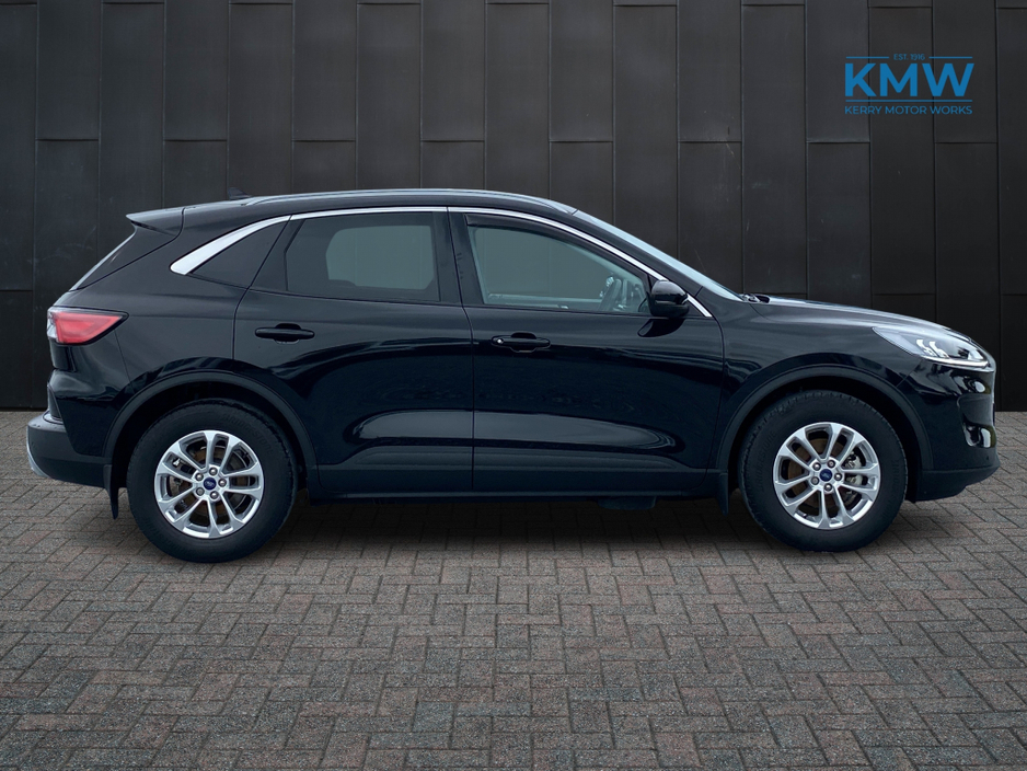2023 Ford Kuga Titanium PHEV 225BHP €33,500