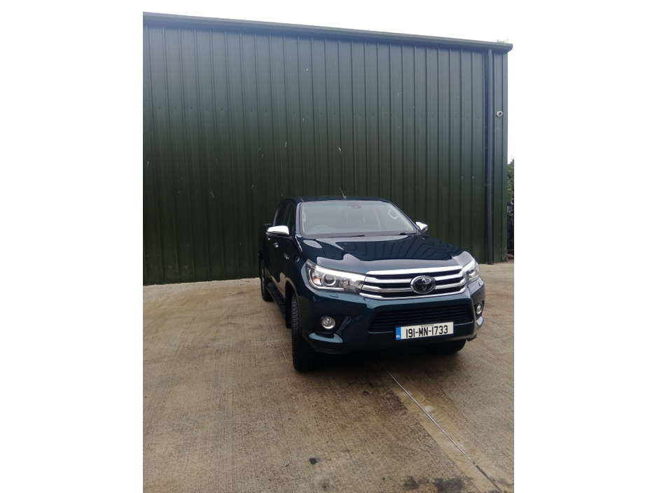 2019 Toyota Hilux 2.4D4D INVINC 148BHP D/C €23,500