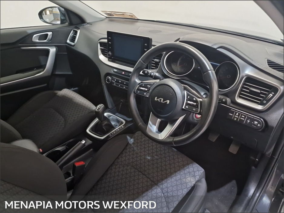 2023 Kia Ceed 1.6 MHEV K2 Diesel €18,995