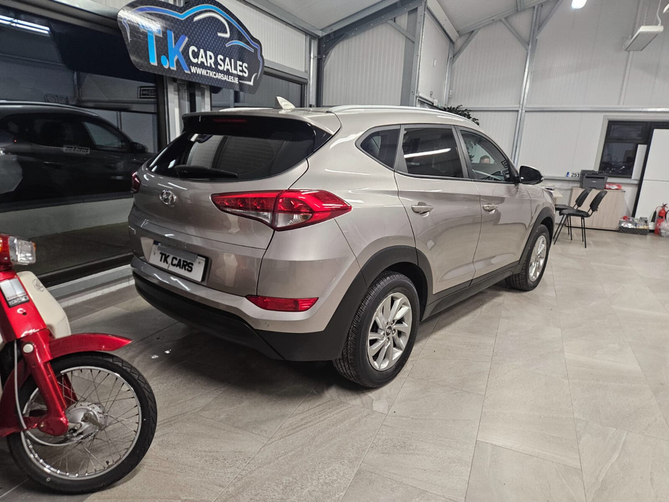 2016 Hyundai Tucson 1.7 D Comfort €12,750