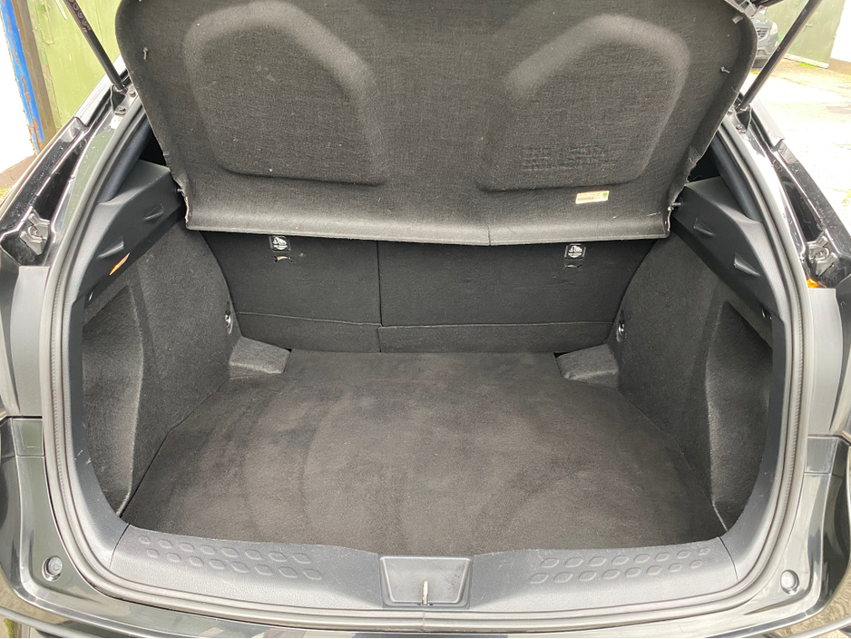 2019 Toyota C-HR SOL 1.8 PETROL HYBRID AUTOMATIC SUV *TOP SPEC IRISH JEEP* *FULL TOYOTA SERVICE HISTORY* *NCT 03/2027* *TAX 06/2026 €180 ROAD TAX* *FINANCE ARRANGED TODAY* €20,950