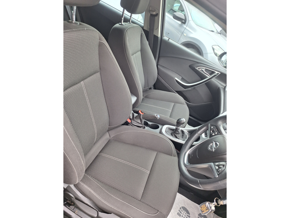 2014 Opel Astra SRI 1.7 CDTI 110PS 5DR €7,750