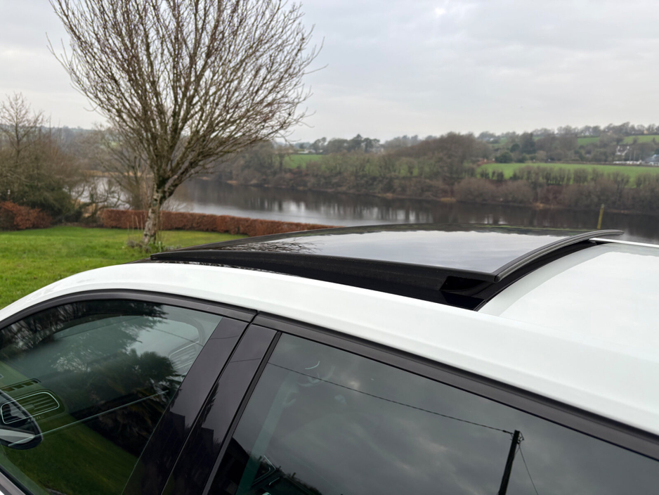 2016 Volkswagen Golf 2.0 TDI 5DR 150HP Edition-40 €10,950