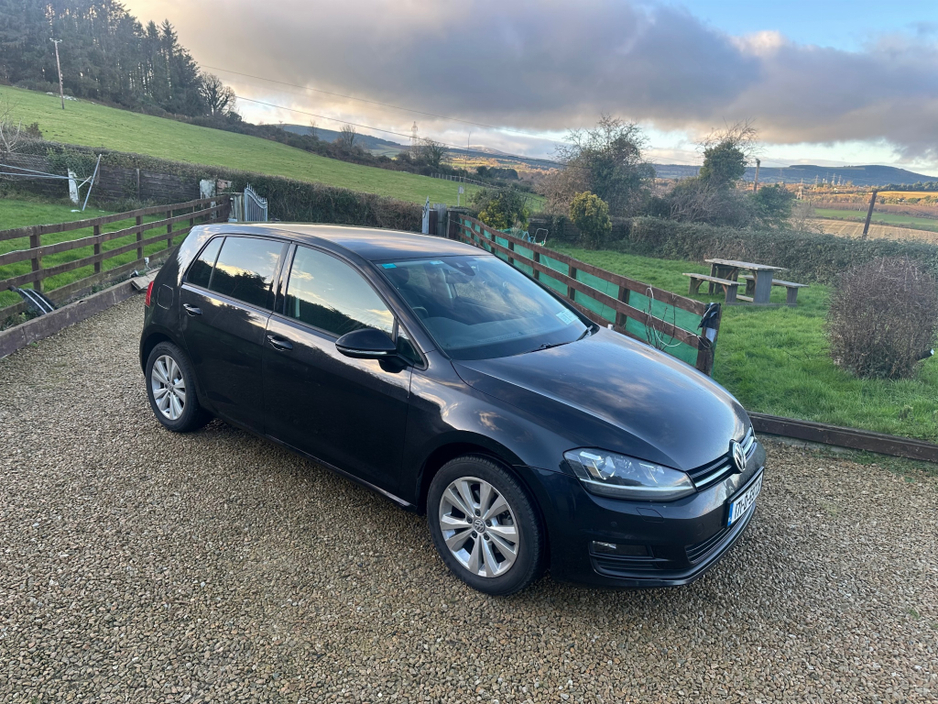 2017 Volkswagen Golf 1.2 5DR AUTO €17,950