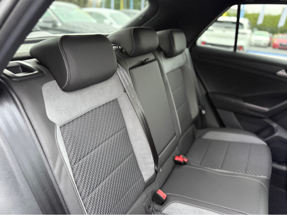 2021 Volkswagen T-Roc R-LINE - 2.0L DIESEL - AUTO - 12M WARRANTY - CAR: 1627