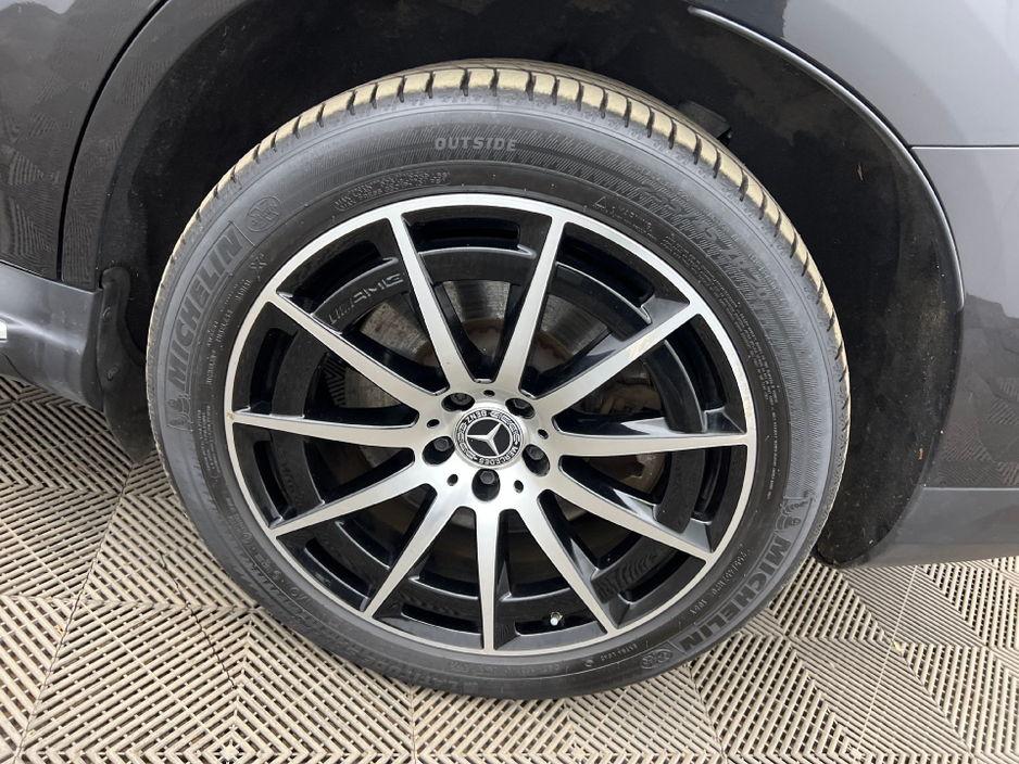 2022 Mercedes-Benz EQC 400 AMG LINE 4MATIC /// 222 REG €32,950