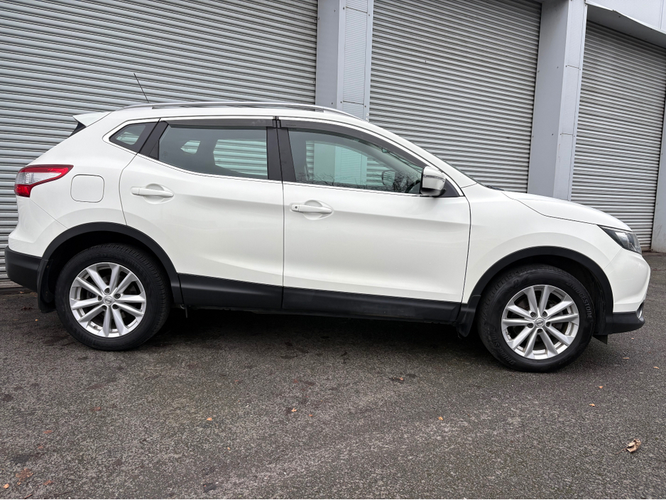 2017 Nissan Qashqai 1.5 Diesel SV €12,895