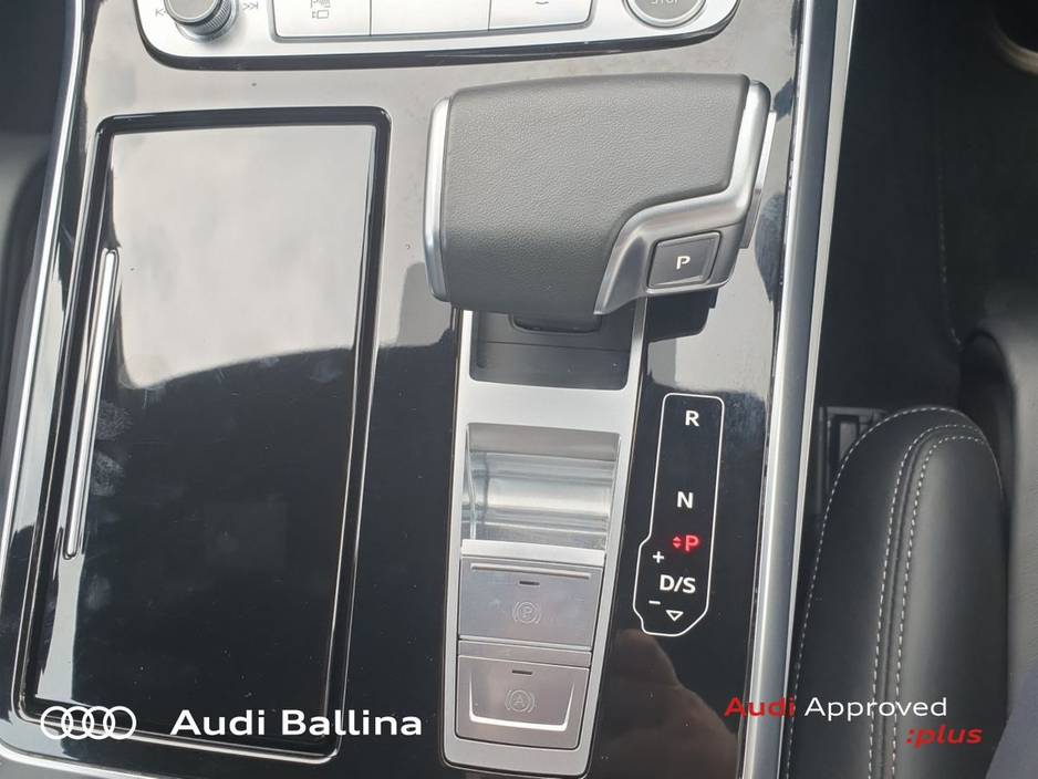 2024 Audi Q7 Competition 60TFSi E 490BHP*Super Leather SEATS* €88,800