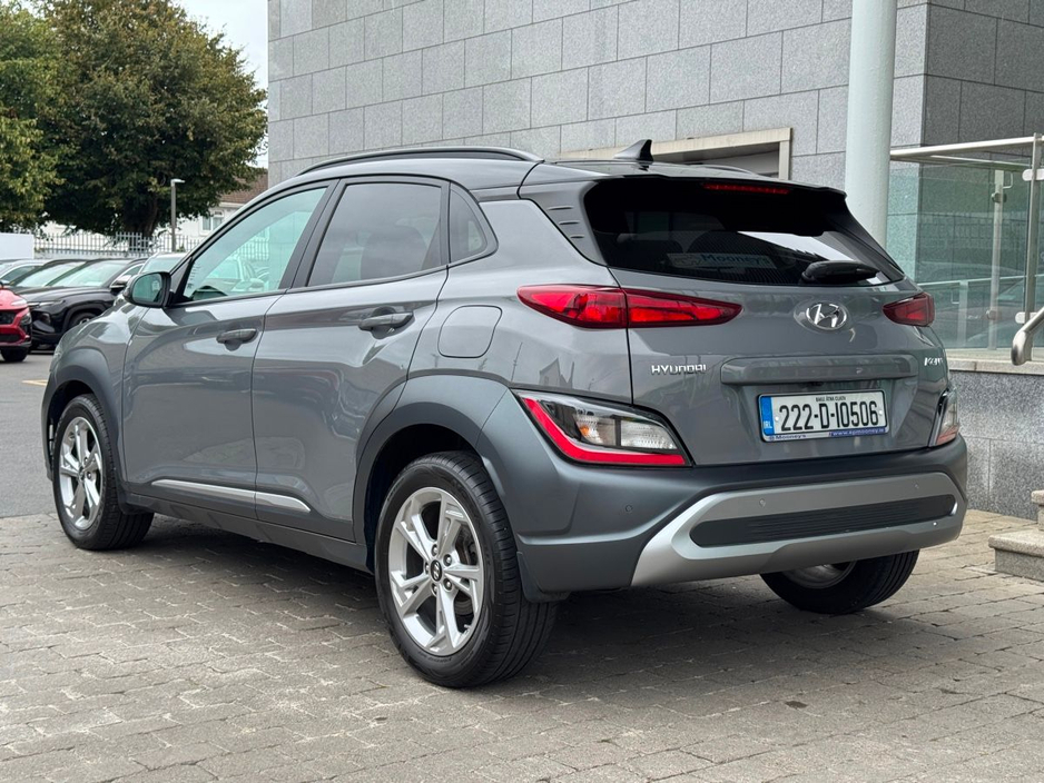 2022 Hyundai Kona 1.0 T-GDI Executive Two Tone Roof €24,995