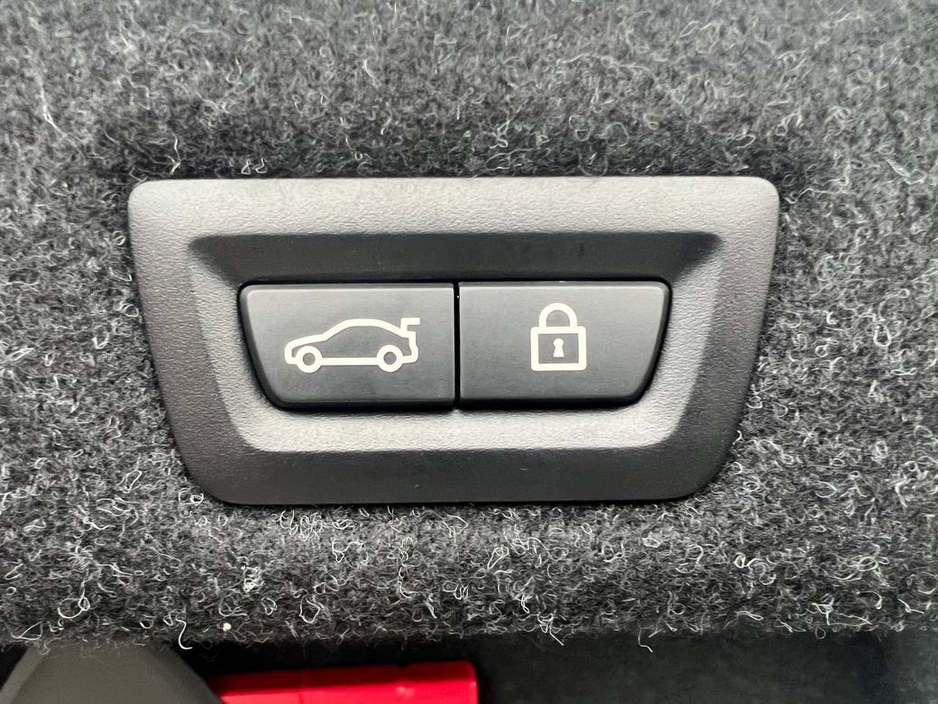 2018 BMW 5 Series 530e M-SPORT COMPETITION 2.0 HYBRID // VERY LOW MILEAGE // 360 PARK ASSIST // LEATHER POWERED HEATED SEATS €29,950