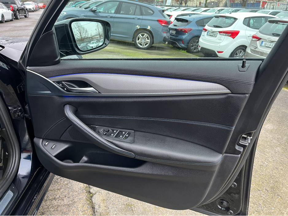 2018 BMW 5 Series 530e M-SPORT PETROL PLUG IN HYBRID 2.0 //HIGH SPEC//REVERSE CAMERA//HEAD UP DISPLAY//LASERLIGHTS// €23,950