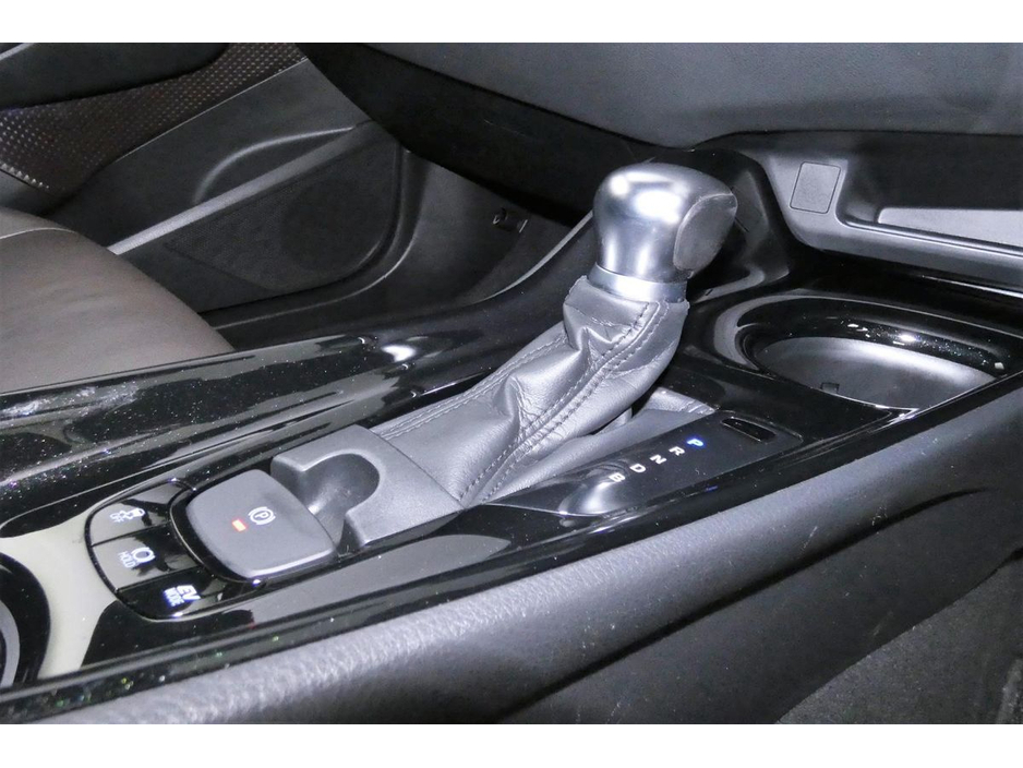 2017 Toyota C-HR 1.8 HYBRID LUNA *HALF LEATHER*9"ANDROID CAR PLAYER* €19,890