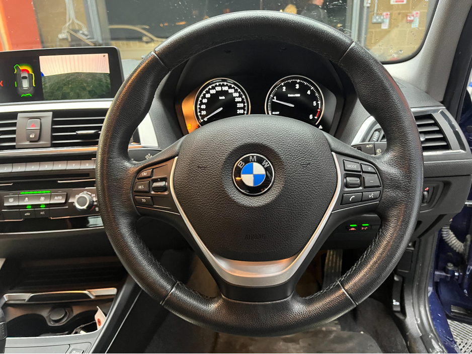 2015 BMW 1 Series €17950 2015 BMW 118D STYLE 2.0 AUTOMATIC / CRUISE CONTROL / REVERSE CAMERA €17,950