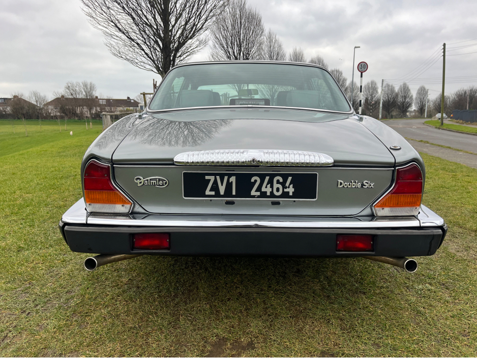 1992 Daimler Double Six 5.3 V12 €17,950