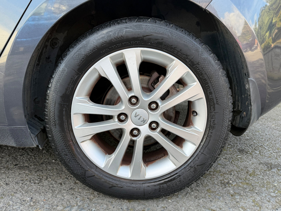 2013 Kia Ceed 1.6 EX diesel A/T €6,950