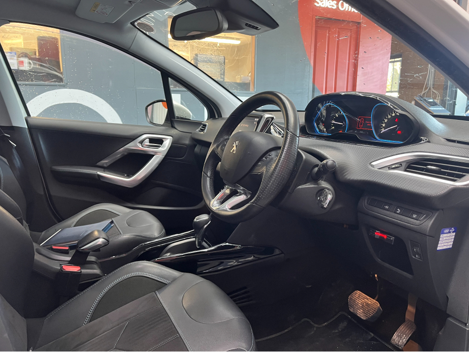 2019 Peugeot 2008 €14950 2019 PEUGEOT 2008 CROSSCITY 1.2 AUTOMATIC / HEATED SEATS / REVERSE CAMERA €14,950