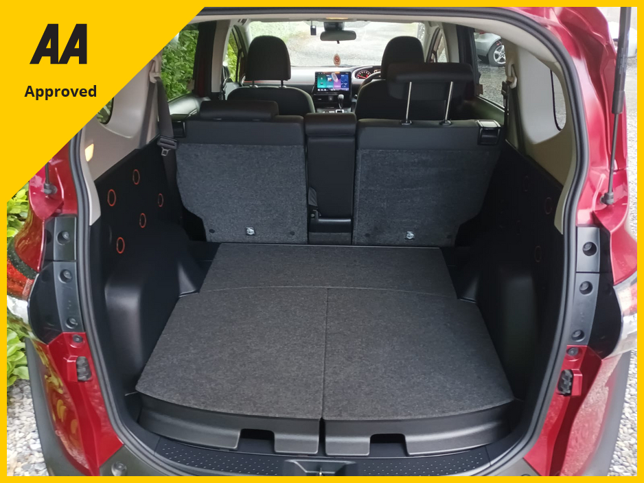 2019 Toyota Sienta 1.5 PETROL 5 SEATS RELIABLE AND ECONOMICAL JUST FULLY SERVICED 4 NEW TYRES 2 YEARS NCT 1 YEAR ROAD TAX REVERSE CAMERA PARK DISTANCE ASSIST TOUCH SCREEN RADIO WITH APPLE CAR PLAY + ANDROID AUTO €17,850