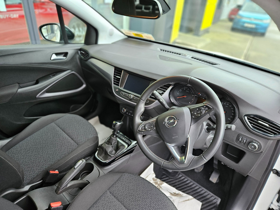 2024 Opel Crossland X  €25,950