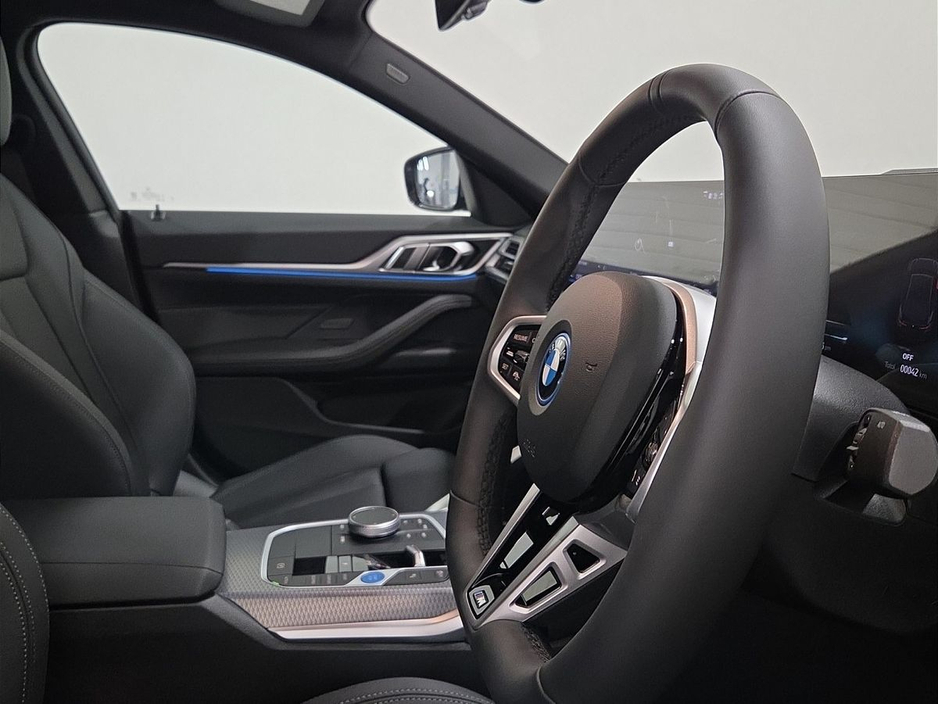 2026 BMW i4 i4 edrive 35 Msport