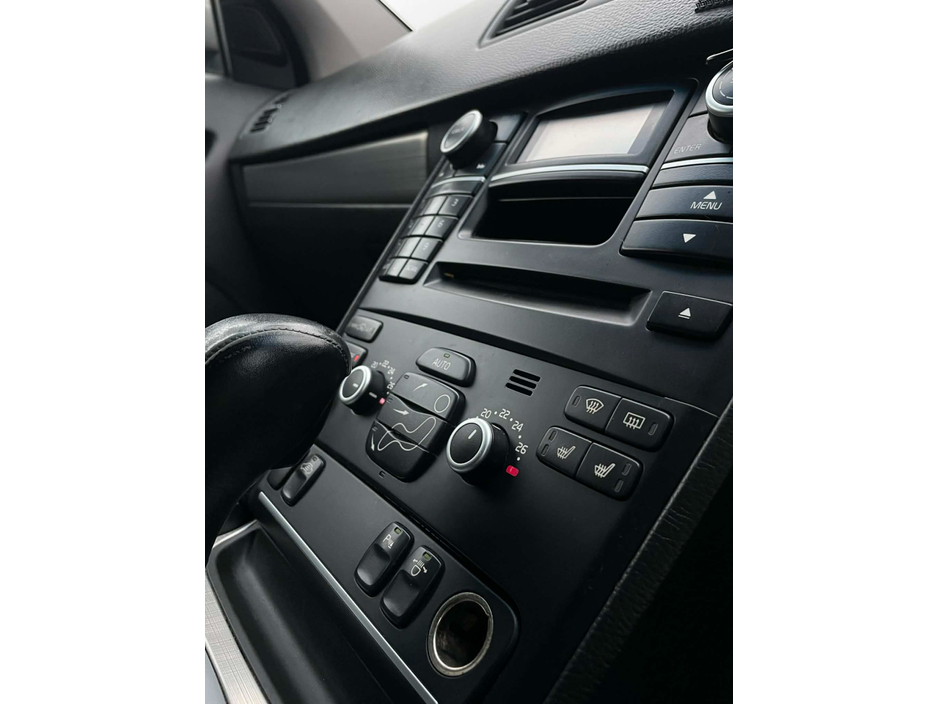 2010 Volvo XC90 90 SERIES 2.4 D5 ACTIVE 5DR AUTO AWD 182HP €6,950