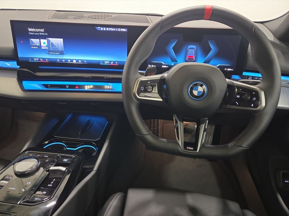 2025 BMW i5 M60 Saloon €82,950