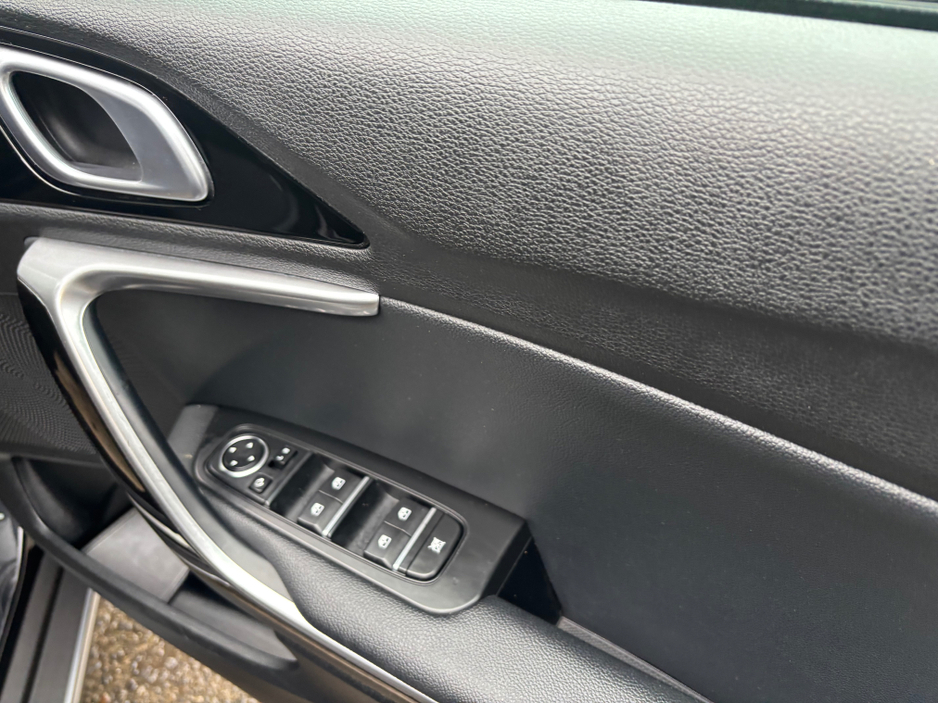 2023 Kia XCeed PE PHEV 5DR AUTO Hybrid Finance available own this car from €94 per week €21,999