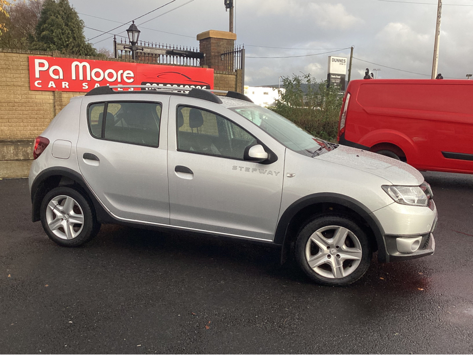 2015 Dacia Sandero * 1.5 DIESEL €7,750