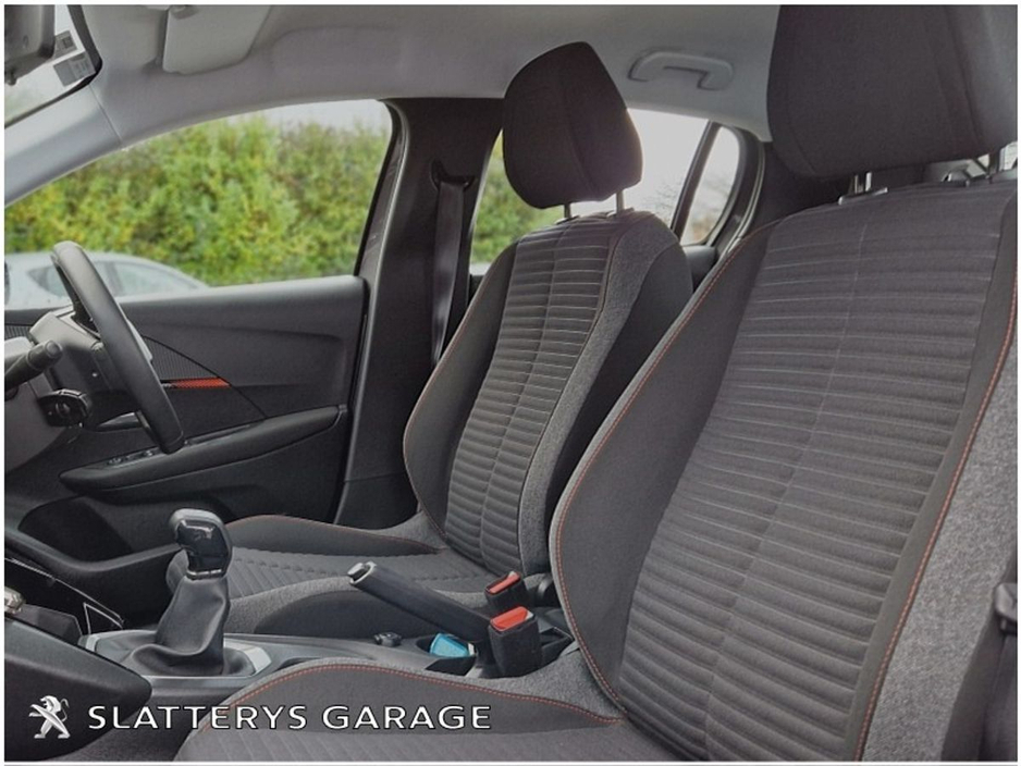 2022 Peugeot 208 1.2 Puretech 75 bhp Active €15,995