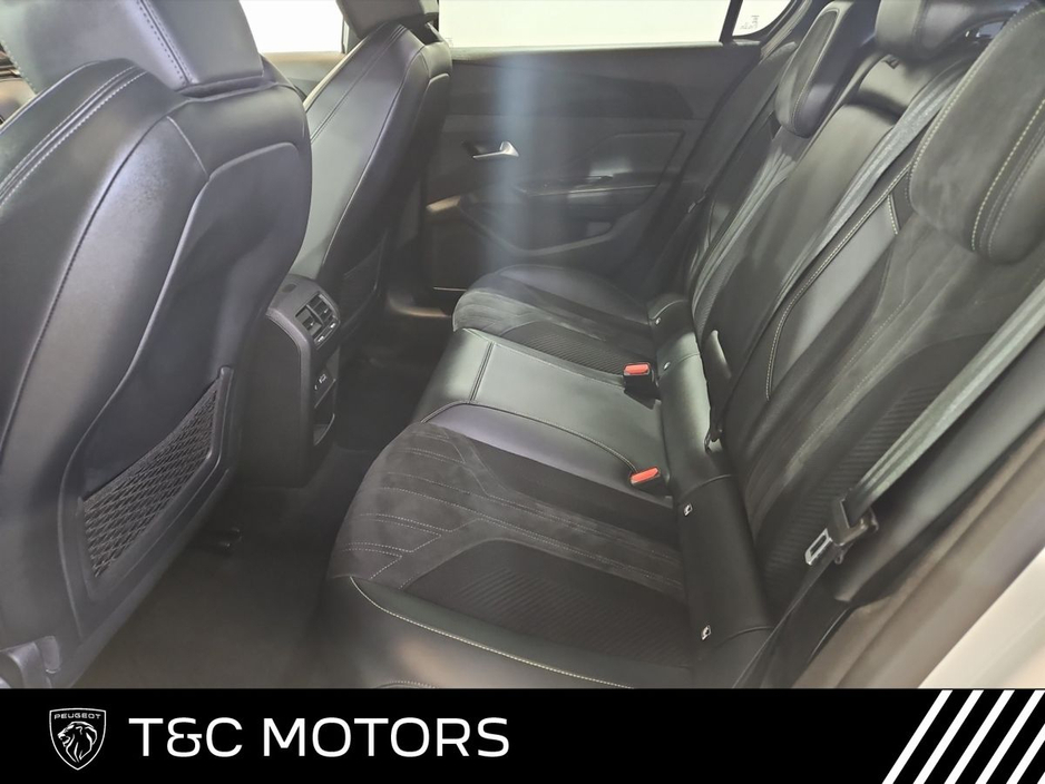 2023 Peugeot 308 308 GT HYBRID 180bhp PHEV Automatic, Peugeot Drive Assist, Bluetooth, Wireless Apple Carplay & Android Auto €30,995