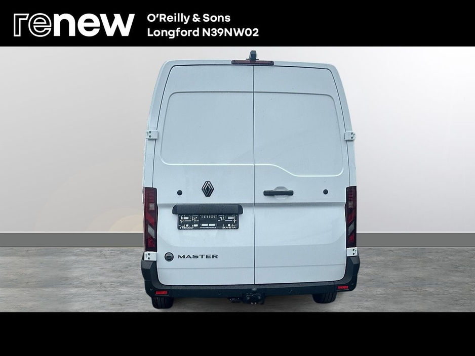 2026 Renault Master 150BHP LM35 START €35,040
