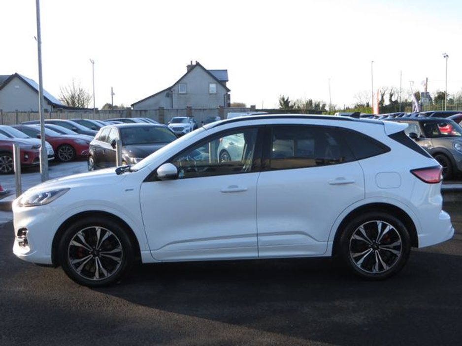 2020 Ford Kuga ST-LINE X €25,950