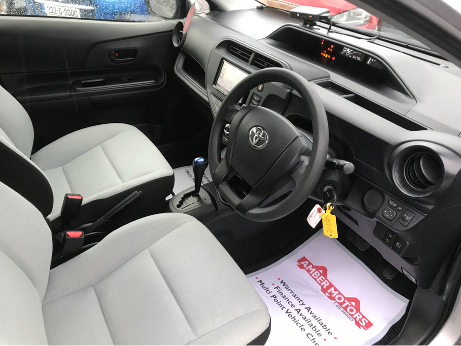 2020 Toyota Aqua AQUA 1.5 HYBRID €13,950