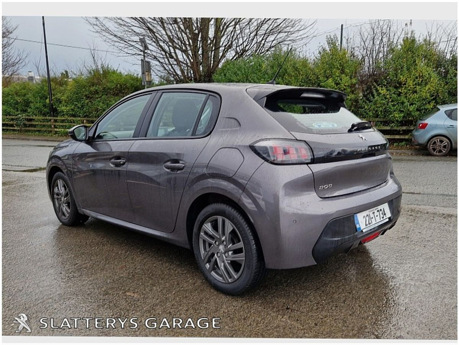 2022 Peugeot 208 1.2 Puretech 75 bhp Active €15,995