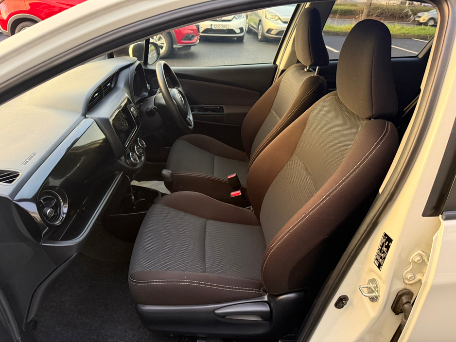 2020 Toyota Yaris  €13,290